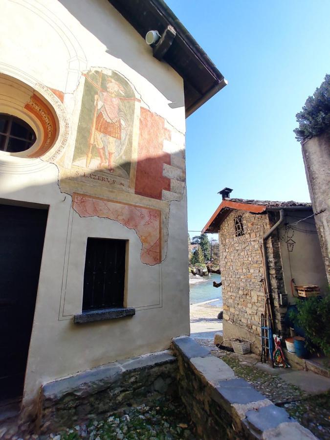 La Casa A Chiocciola Between Lake And Mountains Лиерна Екстериор снимка